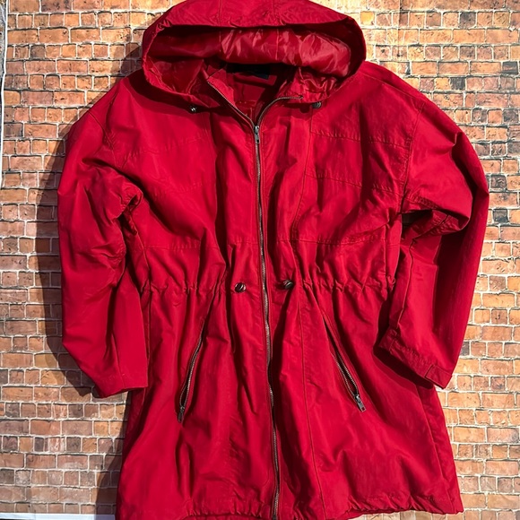 Daytrip Lightweight Jacket - Picture 1 of 5